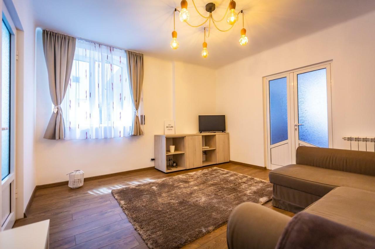 Central Apartment Braşov Exteriör bild