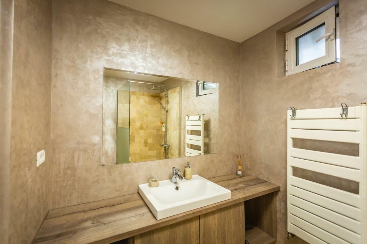 Central Apartment Braşov Exteriör bild